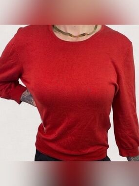 Banana Republic Silk Women's Long Sleeve Crewneck Top Pearl Buttons XL